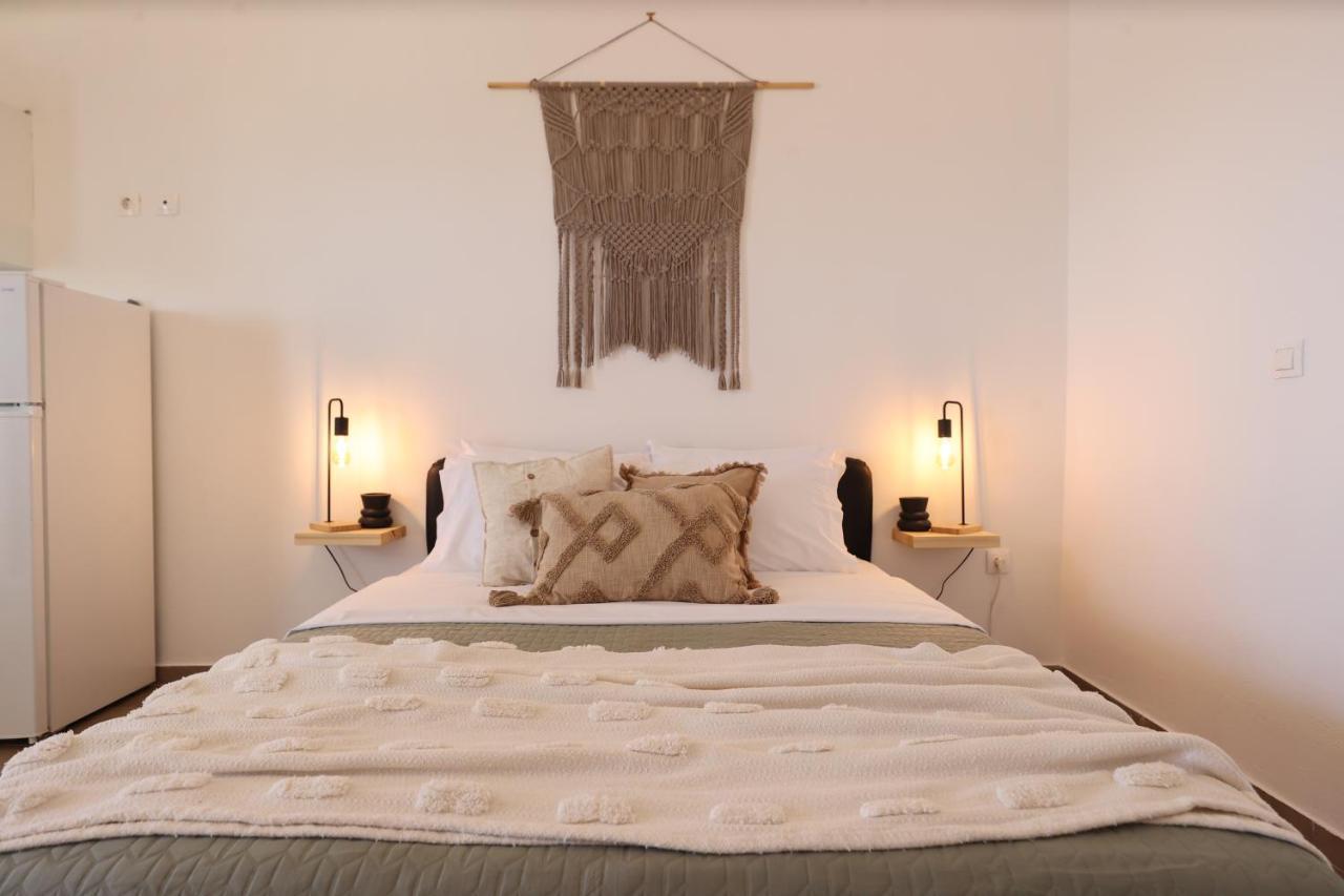 Enne Studios For Views & Tranquility Φτελιά Εξωτερικό φωτογραφία