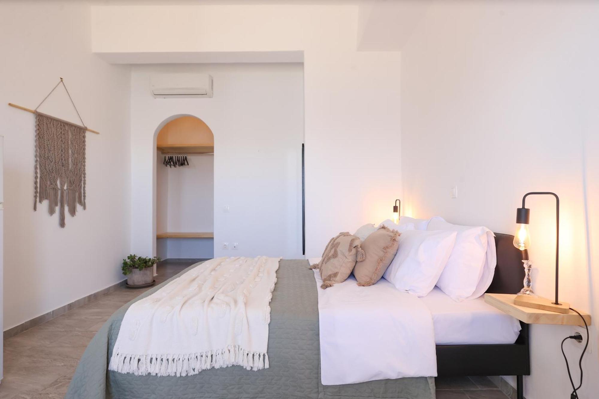 Enne Studios For Views & Tranquility Φτελιά Δωμάτιο φωτογραφία
